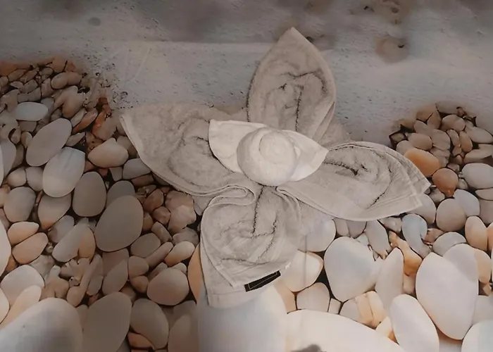 Ornella דירה Luni