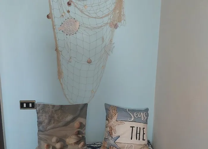 Ornella アパート Luni